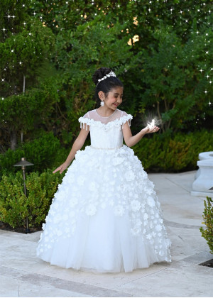 Cap Sleeves Beaded White Tulle 3D Flowers Fancy Flower Girl Dress
